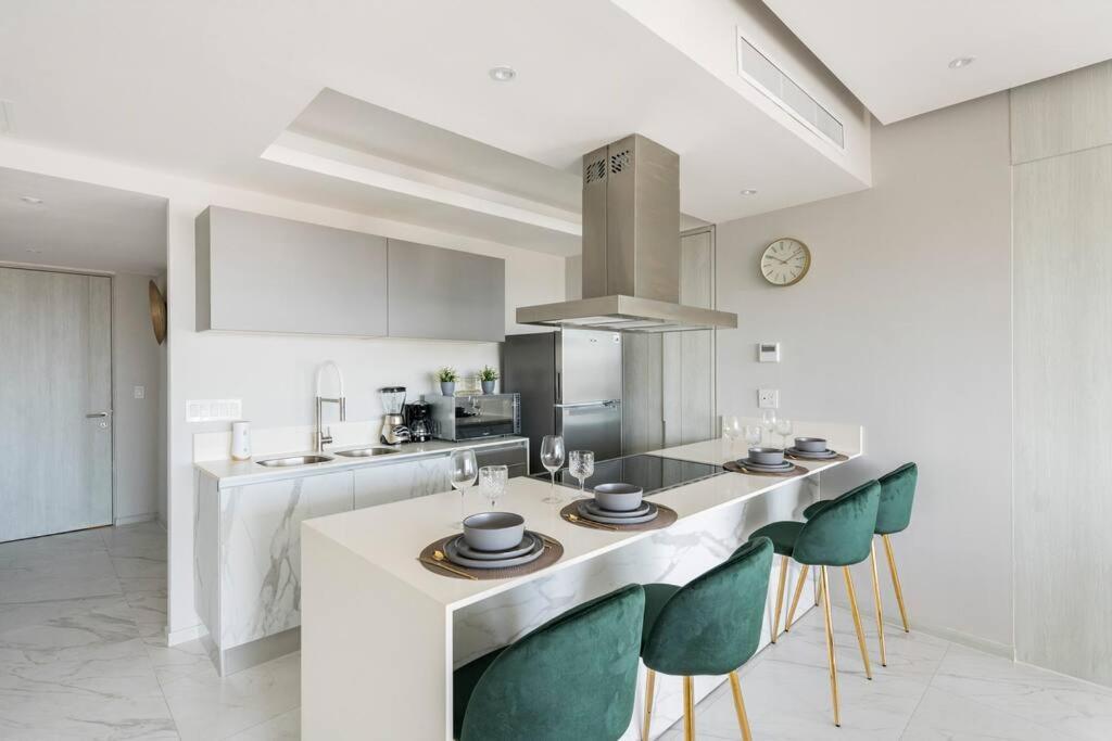 Luxury Condo On The Marina 푸에르토 발라타 외부 사진