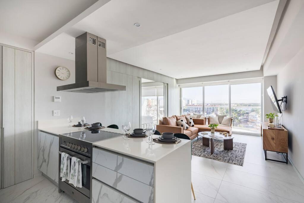 Luxury Condo On The Marina 푸에르토 발라타 외부 사진