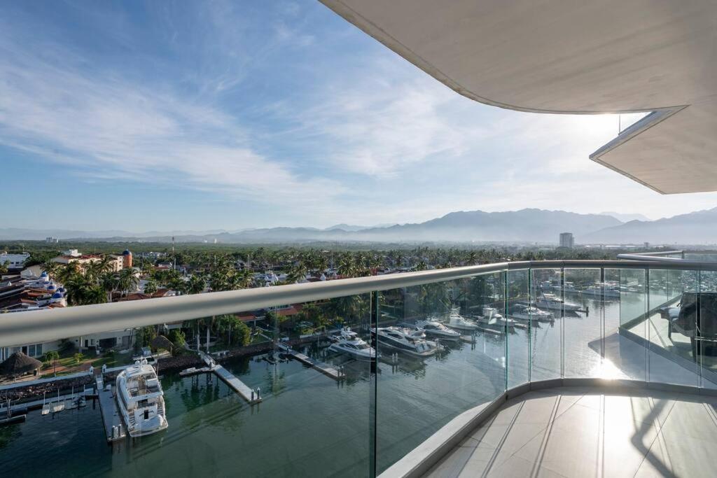 Luxury Condo On The Marina 푸에르토 발라타 외부 사진